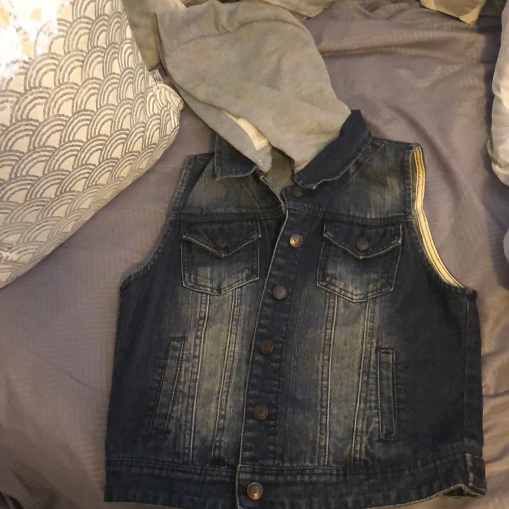 Denim vest with hood